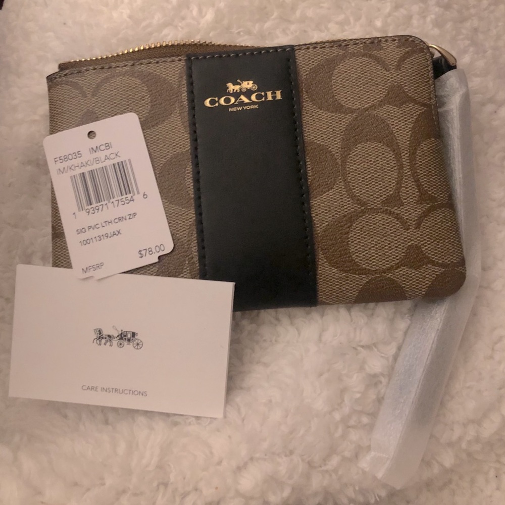 Coach Wristlet BNWT
